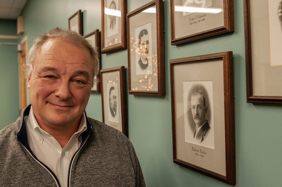 Easton First Selectman David Bindelglass